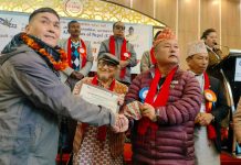 पोखराका भुवन गुरुङलाई ‘मनबहादुर जितीमाया पुन साइन आर्ट्स पुरस्कार’ अर्पण
