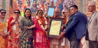 मानवसेवा आश्रमको महायज्ञमा पाण्डे दम्पतीद्वारा ५४ लाख सहयोग