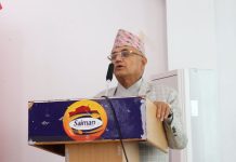 सरकारका गतिविधिका कारण संघीयता र लोकतन्त्र संकटमा पर्यो : सचिव अधिकारी