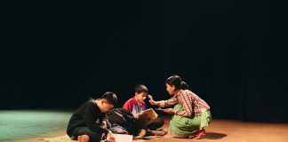 विद्यालयमा नाटक पढ्दा बदलिँदैछ विद्यार्थीको जीवन