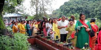 पोखरामा बोलबम यात्राको रौनक, गाईघाटबाट जल ल्याई केदारेश्वरमा जलार्पण